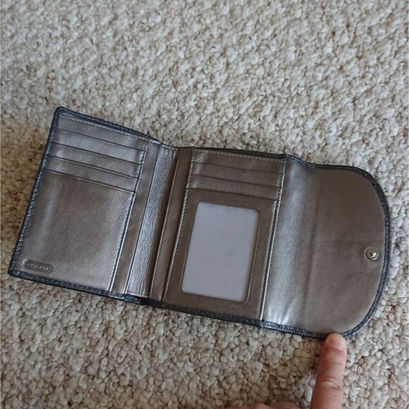 Coach Madison gray op art signature jacquard fabric and Leather Trifold Wallet - Picture 3 of 12